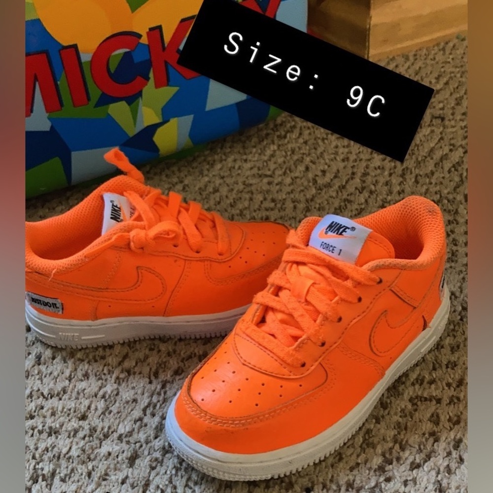 Nike